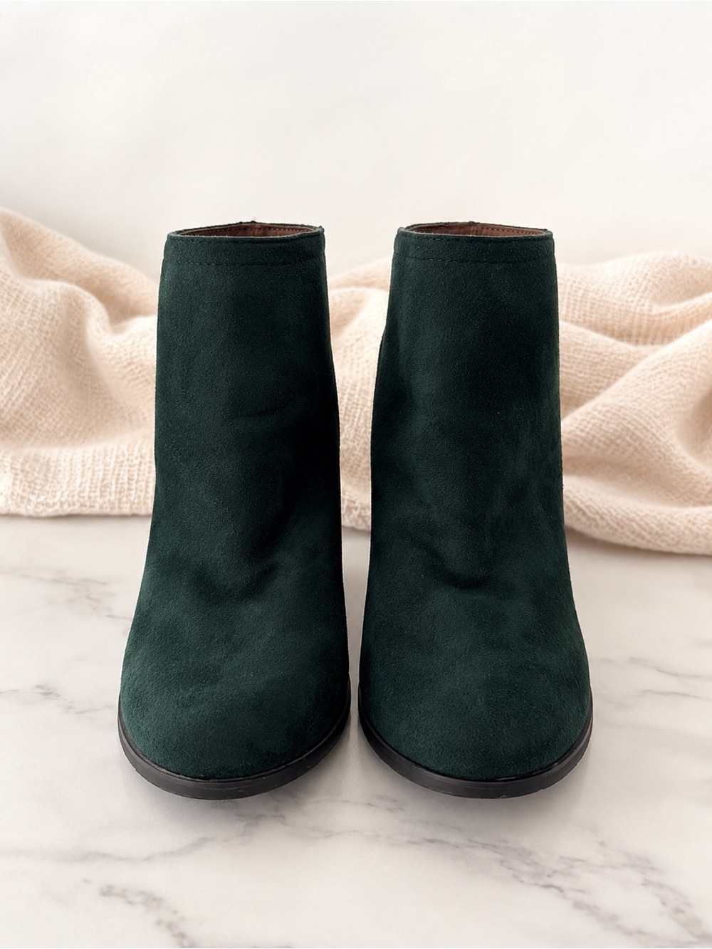 Michael Antonio Emerald Green Suede Ankle Boots Size 8 Block Heel 4”